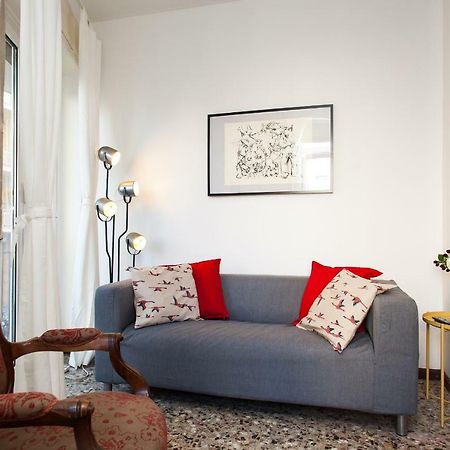 Casa Liberta - Downtown Modern Apartment With Airconditioning Сан Ремо Екстериор снимка