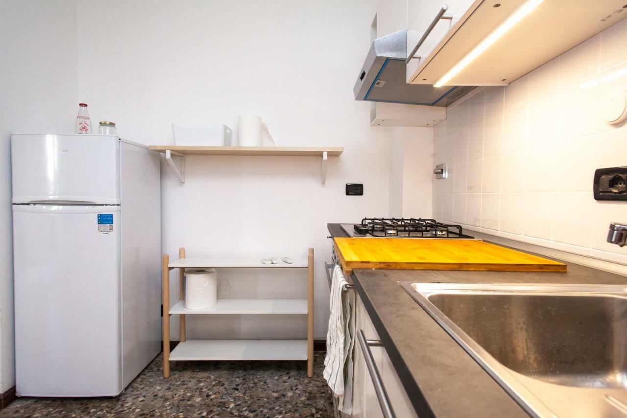 Casa Liberta - Downtown Modern Apartment With Airconditioning Сан Ремо Екстериор снимка